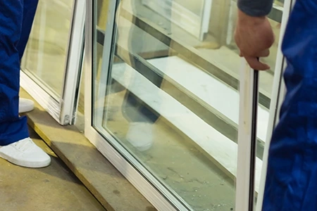 Commercial Glass Repair Technician in Elgin Historic District